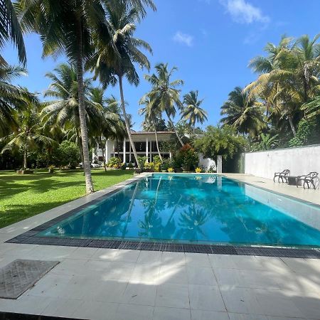 Why Not Mansion Albergue Habaraduwa Central Exterior foto